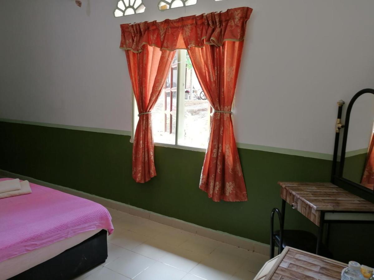 Delimah Guesthouse Куала-Тахан Экстерьер фото